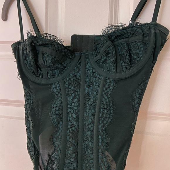 Out From Under Modern Love Lace Corset - Dark Green - Picture 5 of 6
